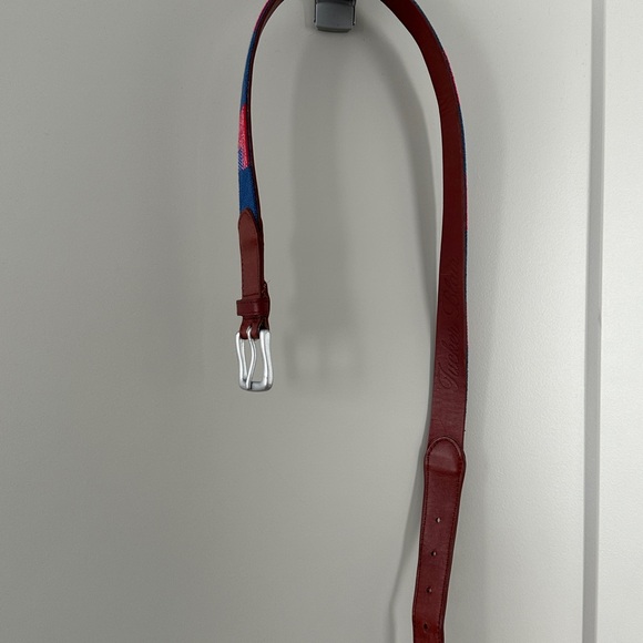 Tucker Blair Needlepoint USA Flag Belt - 32 - Picture 2 of 4